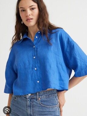 H&M Cropped Linen Button-down Shirt In Cobalt